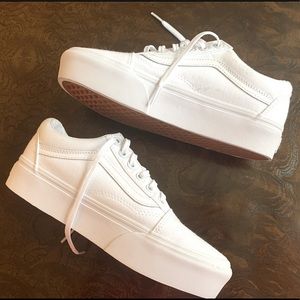 VANS White Old Skool Platform Sneakers